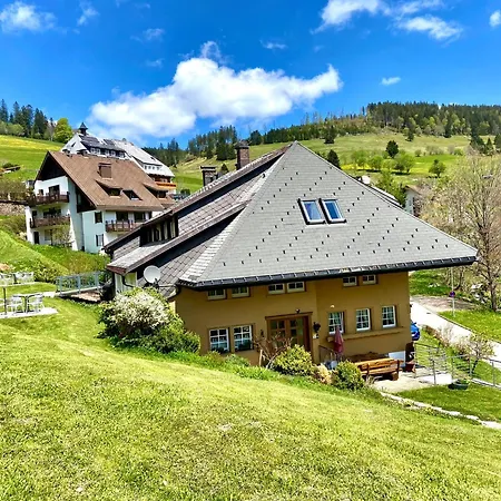 Berghof Almzeit - 